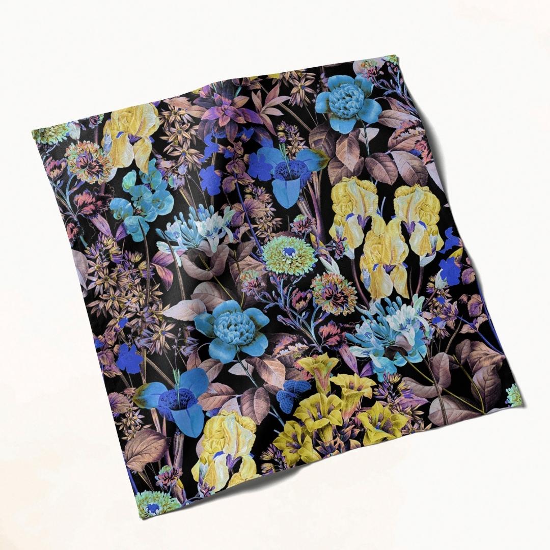 Midnight Bloom Fantasy: Napkins 18" X 18" - Pack Of 20