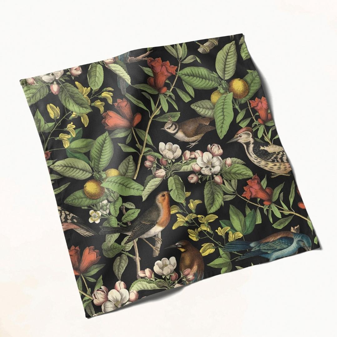 Woodland Birds Delight: Napkins 18" X 18" - Pack Of 20