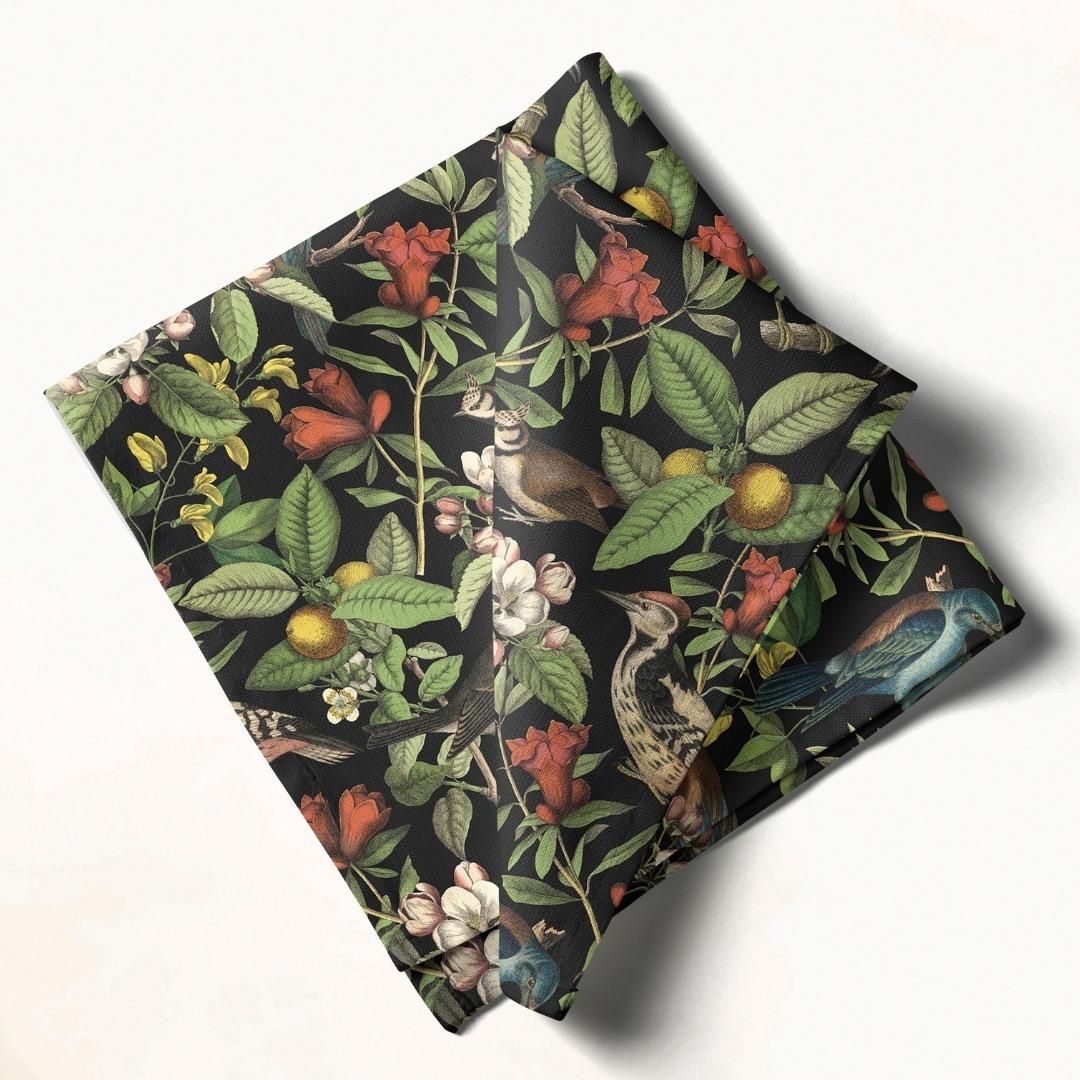 Woodland Birds Delight: Napkins 18" X 18" - Pack Of 20