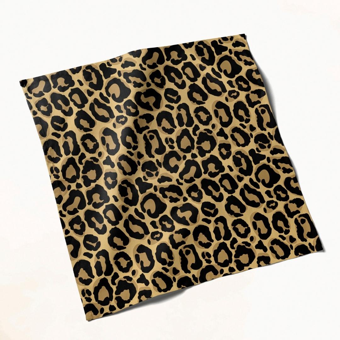Leopard Print in Beige and Black: Napkins 18" X 18" - Pack Of 20